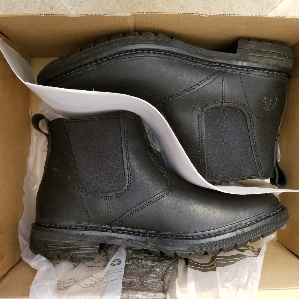 Timberland Logan Bay Chelsea Boot